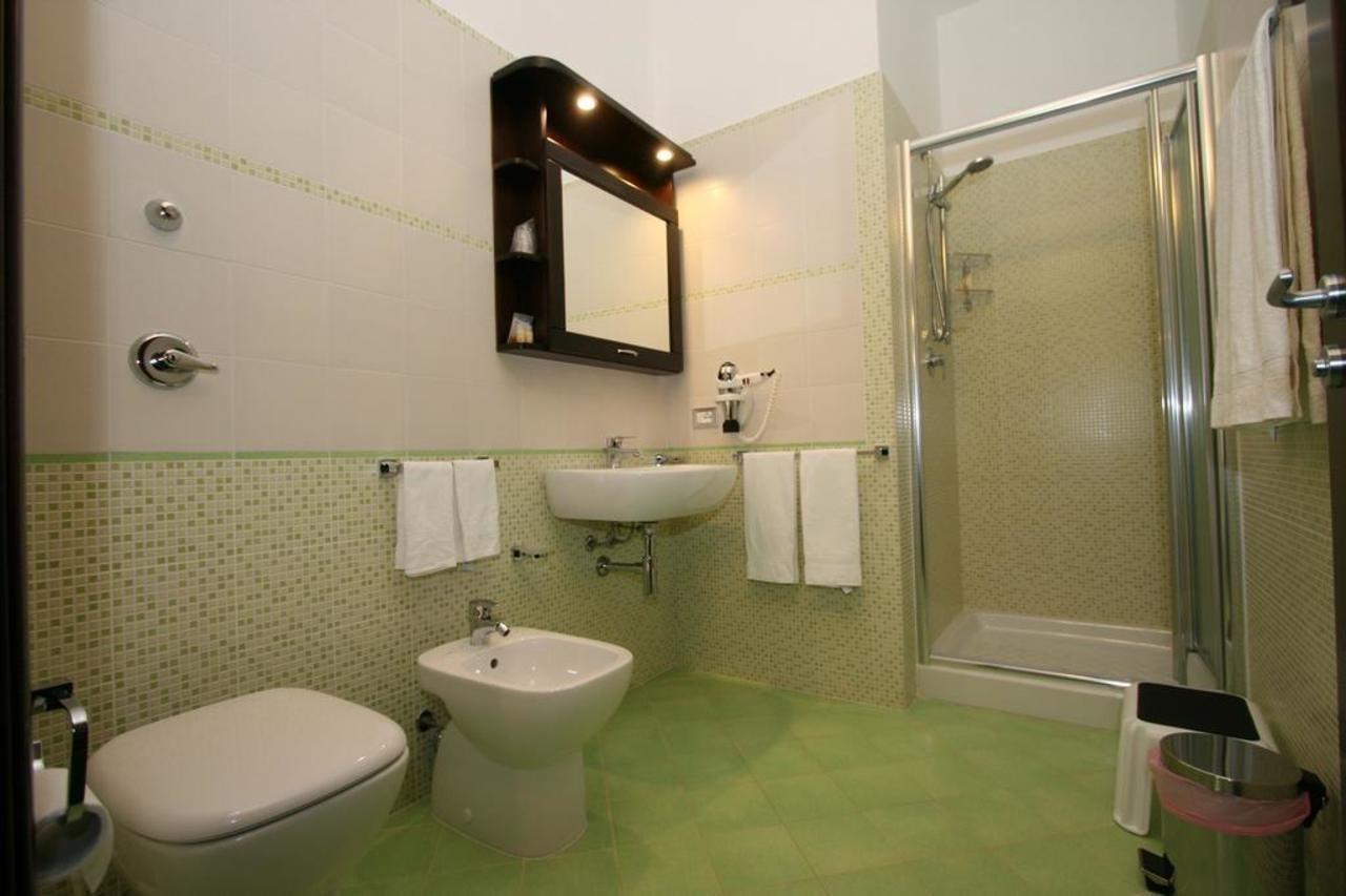 Baia Santa Margherita B&B Castelluzzo Exteriör bild
